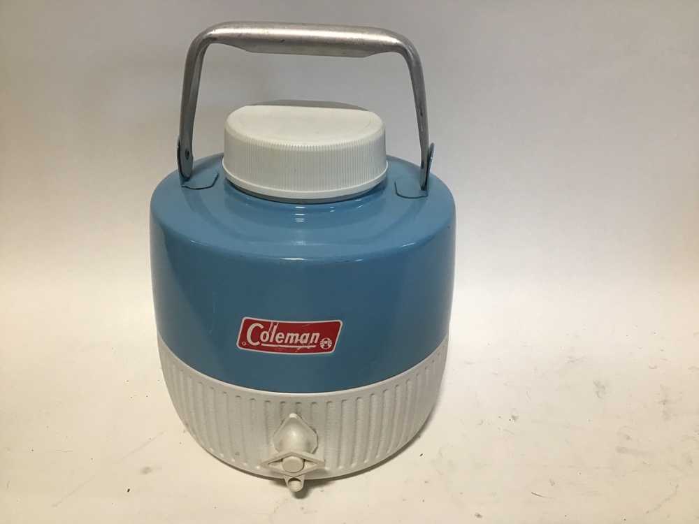 Coleman Water Jug With Aluminum Handle